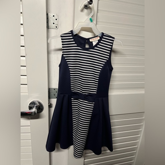 Dress for girl - Picture 1 of 2